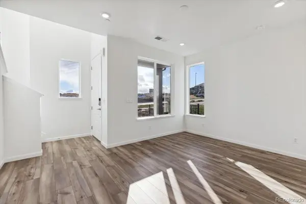 6680 Merseyside LN, Castle Pines, CO 80108