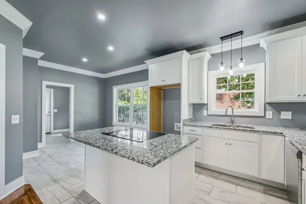 301 Kingwood Dr, Murfreesboro, TN 37129