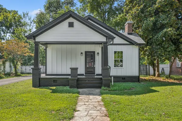 301 Kingwood Dr, Murfreesboro, TN 37129