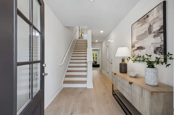 2012 Sonya Terrace, Nashville, TN 37209