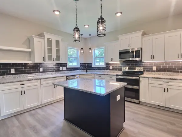 320 Timber Springs, Clarksville, TN 37042