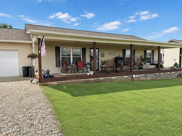 253 Ramblin Rd, Newport, TN 37821
