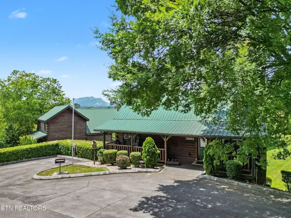 1629 Little Cabin Loop, Pigeon Forge, TN 37862