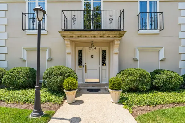 615 Belle Meade Blvd #100, Nashville, TN 37205
