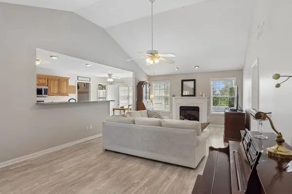 3011 Candlelite Dr, Spring Hill, TN 37174