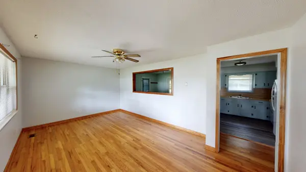 385 Bridge St, Graysville, TN 37338