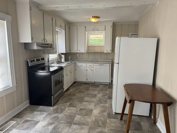 308 8th Ave, Columbia, TN 38401