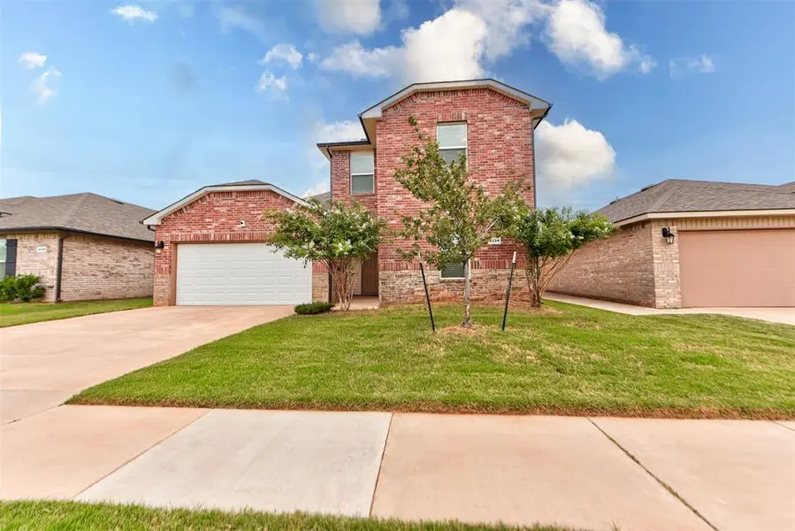 4224 N Palmetto Bluff DR, Mustang, OK 73064