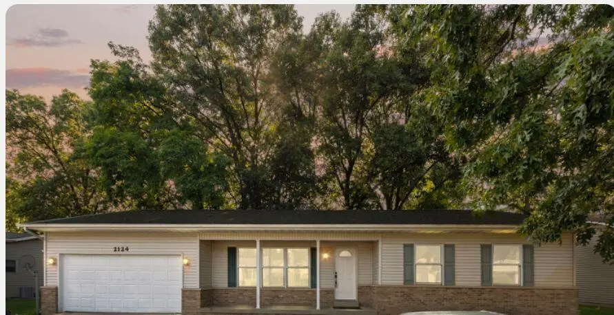 2124 Saffron Street, Portage, IN 46368