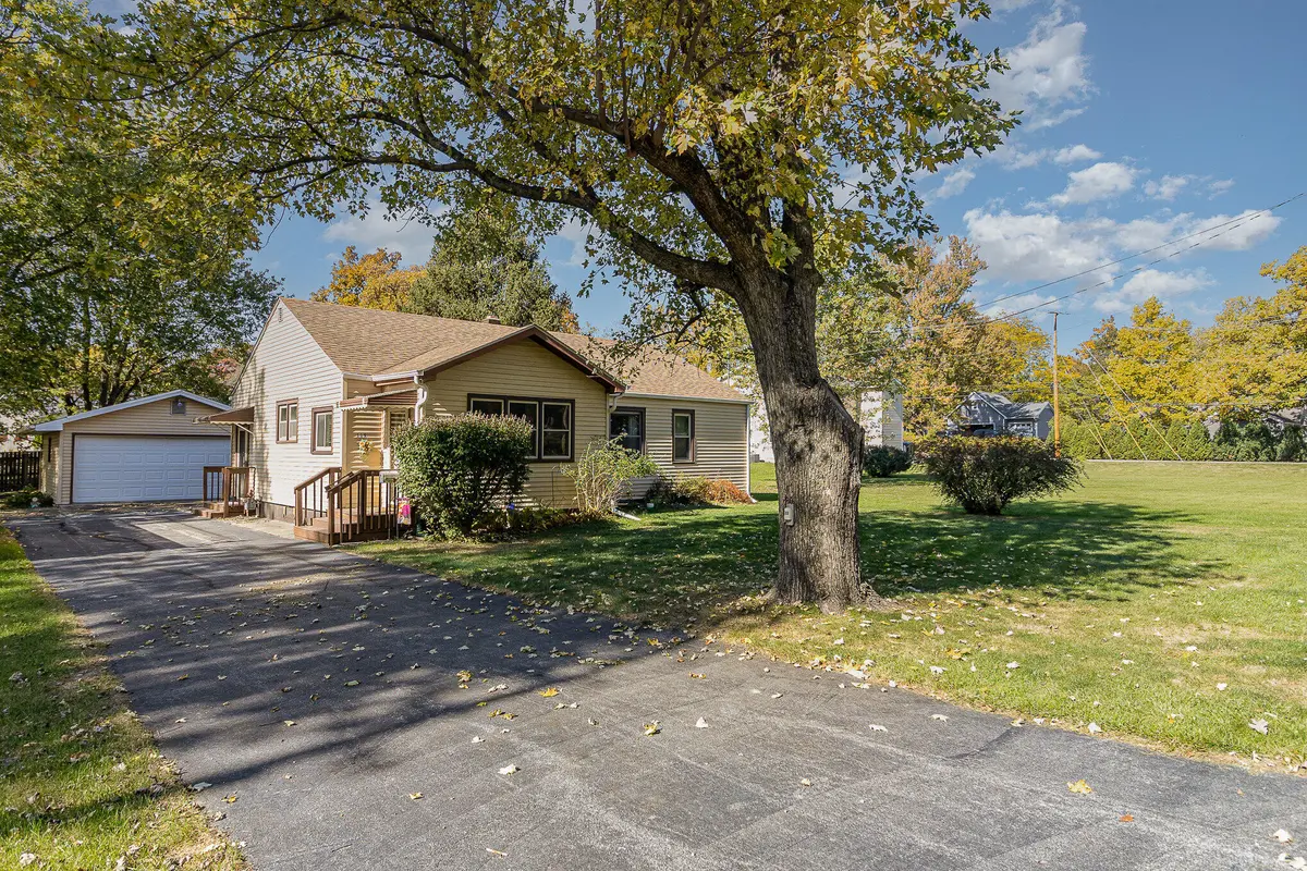 119 Prairie ST, Lowell, IN 46356