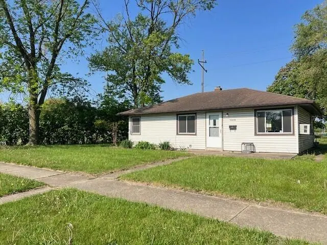 7918 Walnut Avenue, Hammond, IN 46324