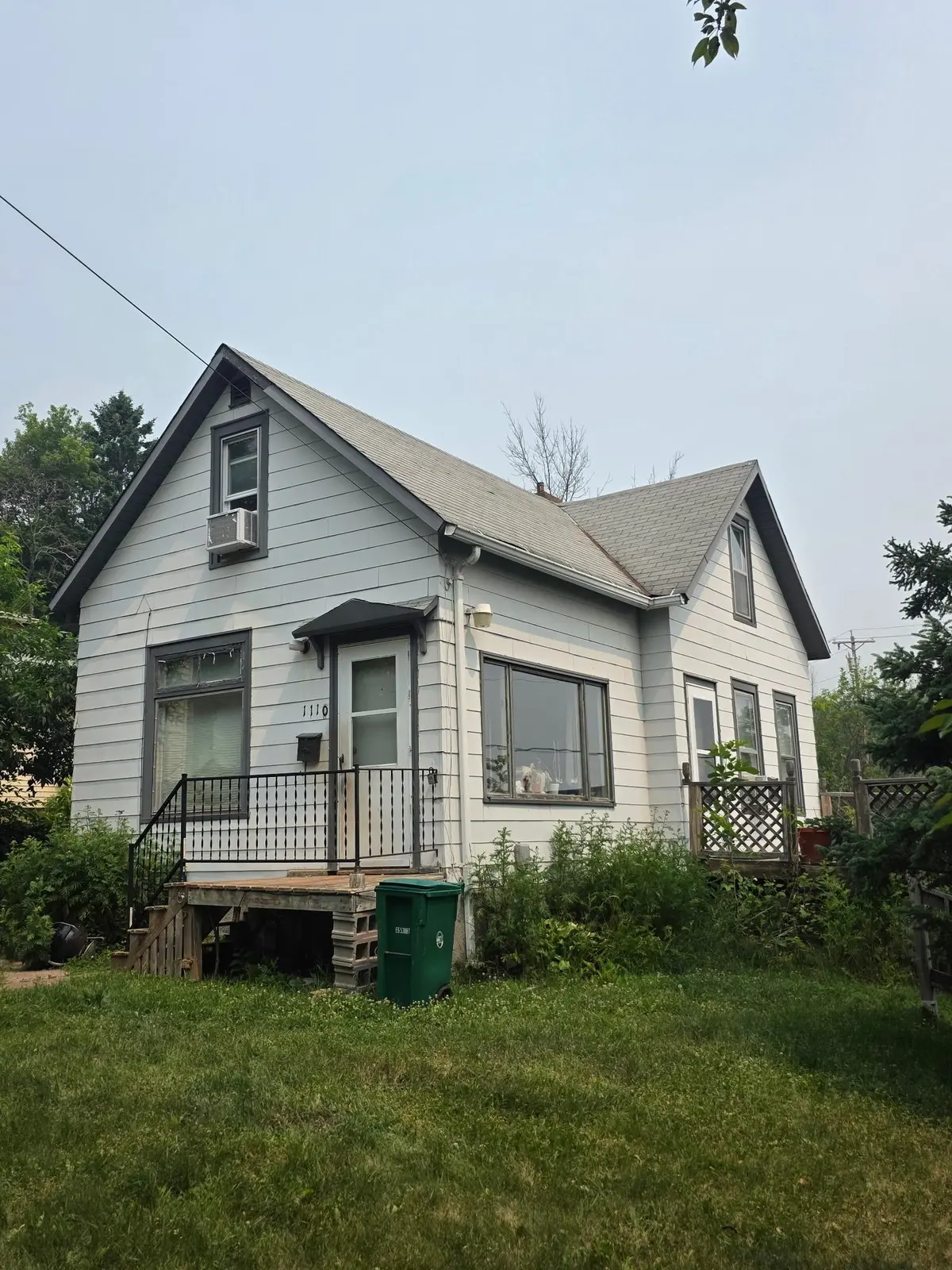 1110 N 8th AVE E, Duluth, MN 55805