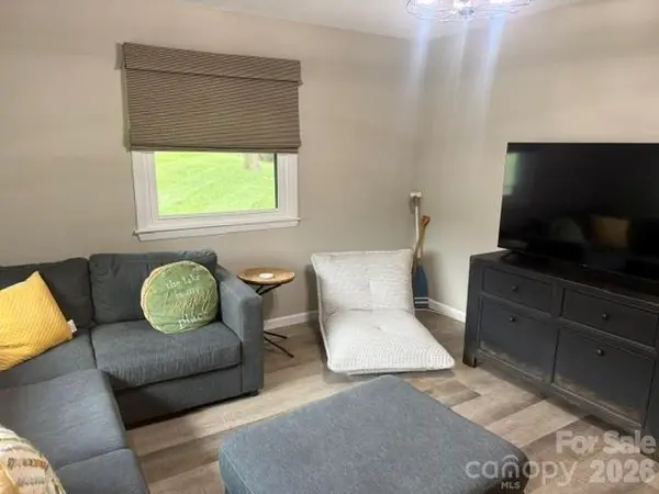 150 Shady Cove DR, Troutman, NC 28166