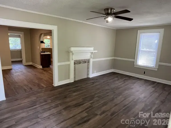 975 Old Charlotte RD SW, Concord, NC 28027