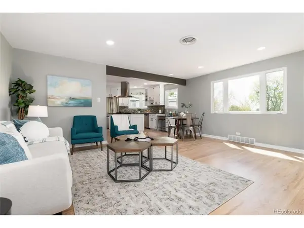 9525 W 11th, Lakewood, CO 80215