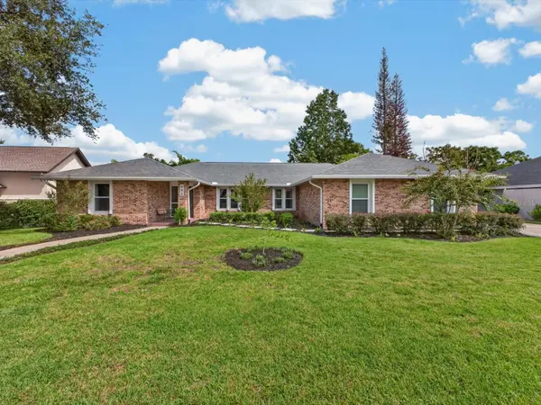 992 SLEEPING ROCK CT, Winter Springs, FL 32708