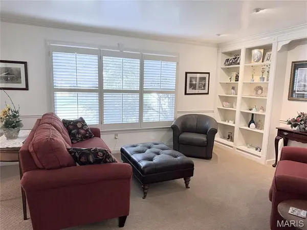 14238 Kinderhook DR, Chesterfield, MO 63017