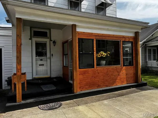 906 Georgia ST, Louisiana, MO 63353