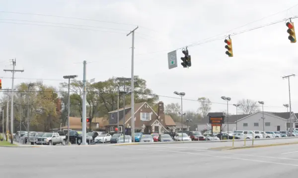 9407 Indianapolis BLVD, Highland, IN 46322