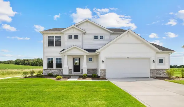 196 Grandale DR, Valparaiso, IN 46385