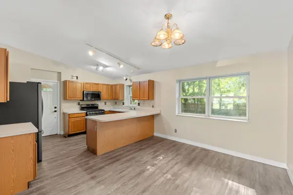 2124 Saffron Street, Portage, IN 46368