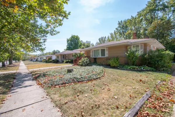214 Timrick DR, Munster, IN 46321