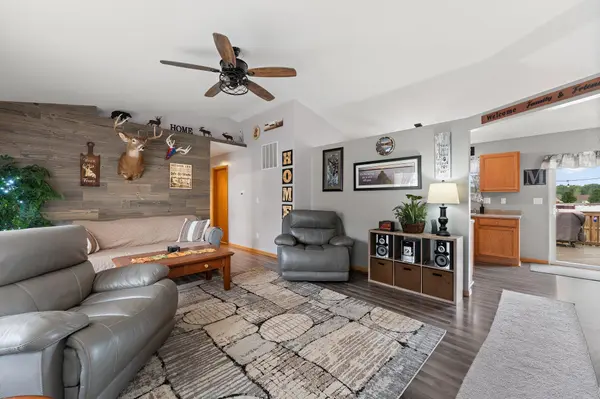 369 Marilyn RD, Burns Harbor, IN 46304