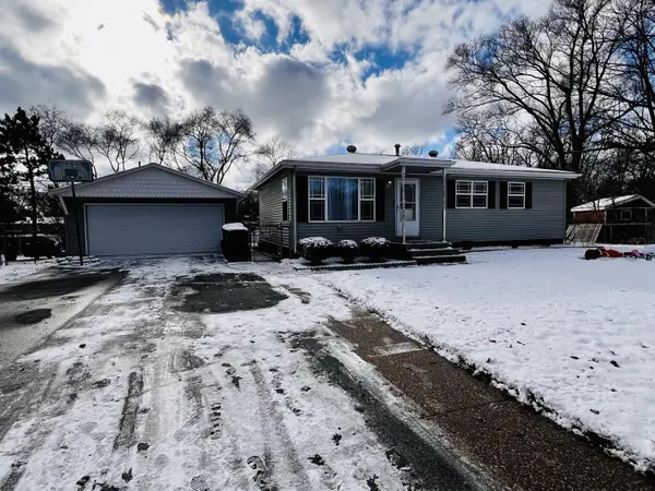 5891 Newport AVE, Portage, IN 46368
