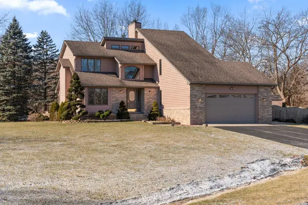 11368 Creek CT, Crown Point, IN 46307