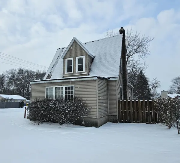 1502 N Colfax Street, Griffith, IN 46319