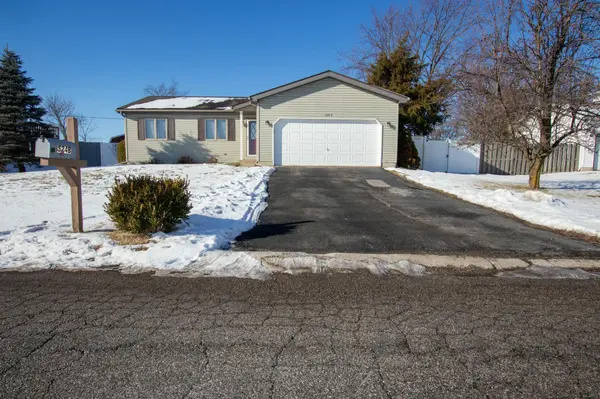 524b Robyn RD, Valparaiso, IN 46385