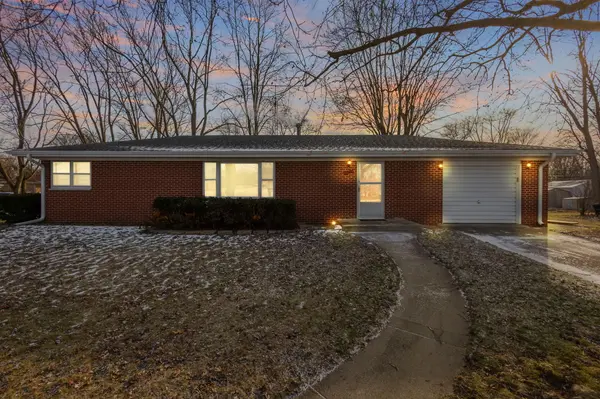 325 3rd AVE, Demotte, IN 46310