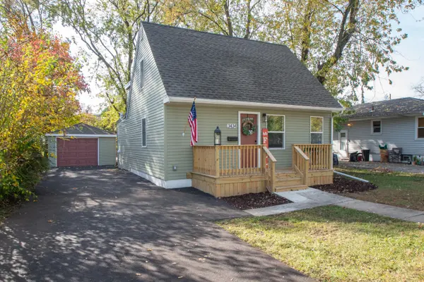 3434 Garfield AVE, Highland, IN 46322