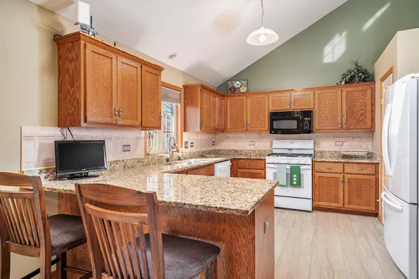 120 Beiriger Drive, Dyer, IN 46311