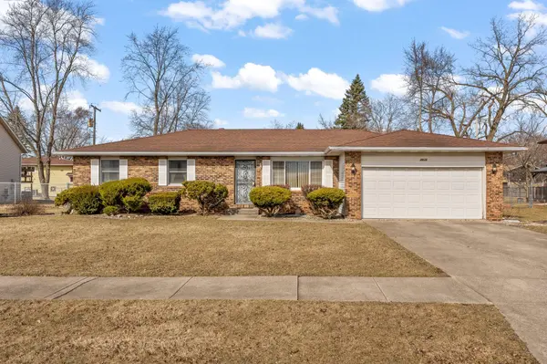 2836 W 63rd LN, Merrillville, IN 46410