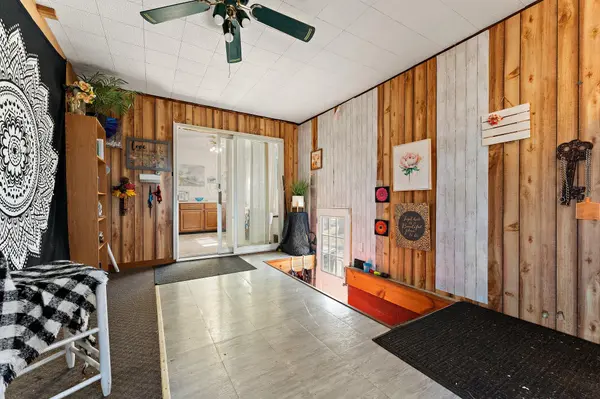 3118 Edgewood ST Portage, IN 46368