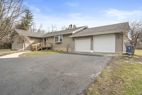 523 N 325, Valparaiso, IN 46385