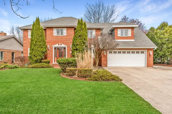 10405 Sandy Lane, Munster, IN 46321