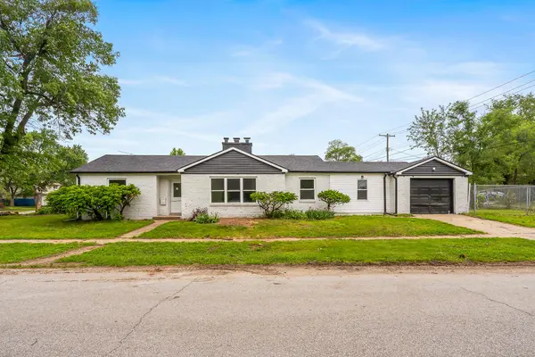 830 W 39th AVE, Gary, IN 46408