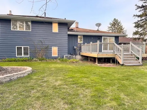 532 Fisher Place, Munster, IN 46321