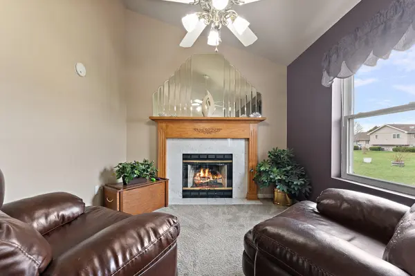 8531 Buchanan ST, Merrillville, IN 46410