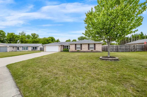 508 Fir CT, Demotte, IN 46310