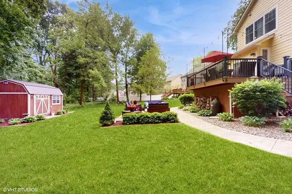 3304 Kestrel Street, Valparaiso, IN 46383