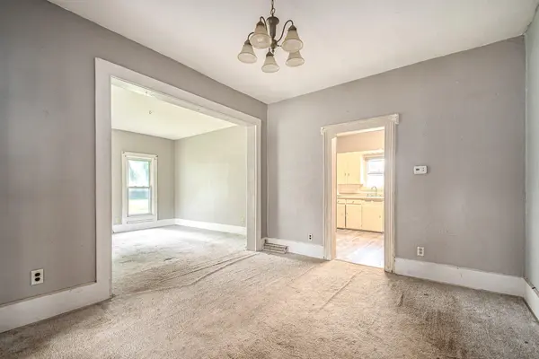 406 W Front ST, New Carlisle, IN 46552