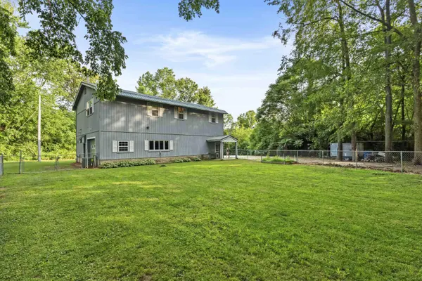 206 East Drive, Walkerton, IN 46574