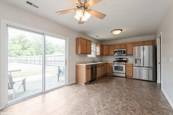 353 S Boo RD #B, Burns Harbor, IN 46304