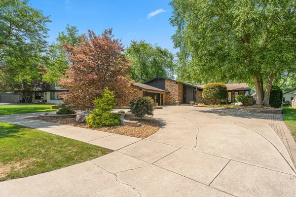 1401 Greenwood AVE, Munster, IN 46321