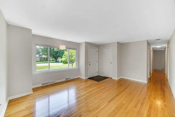 3092 Oakwood ST, Portage, IN 46368