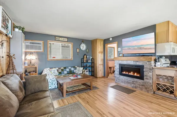 1875 Grant AVE NW, Maple Lake, MN 55358