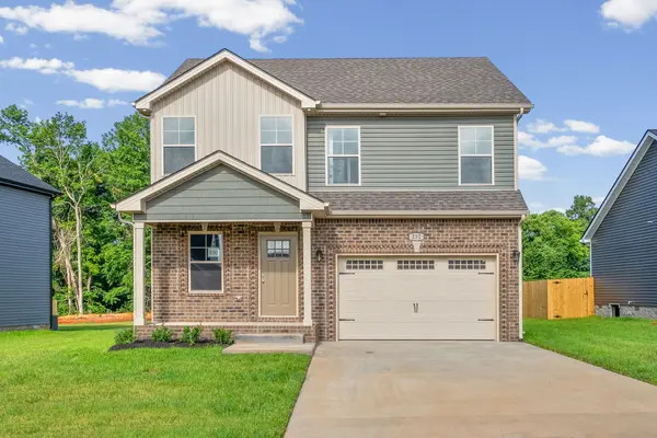 330 Cardinal Creek, Clarksville, TN 37040